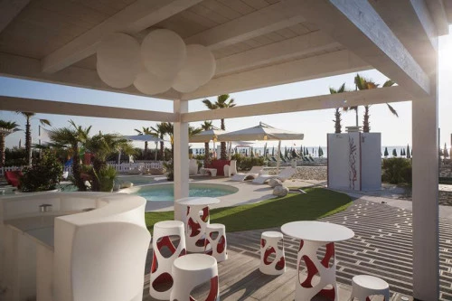 Alba Adriatica hotel with private beach 
