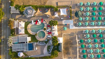 hotel with private beach with swimming pool and whirlpool